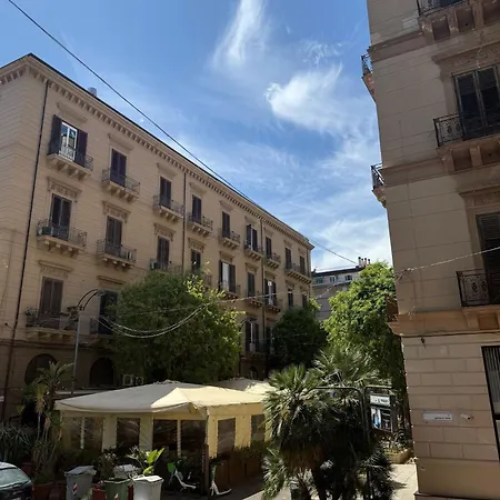 Bed & Breakfast Mazzini Palermo