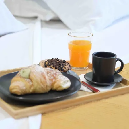 Bed & Breakfast Mazzini 4*