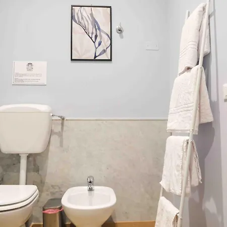 Bed and breakfast Mazzini 3*
